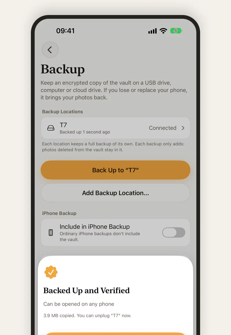 AmberHush backup page after a backup to a drive named T7, saying it was backed up and verified